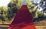 Piramide '11, red concrete and inox steel, 440x400x400 cm, Ph. R. Alfieri Mauro Staccioli, Piramide '11, Scolacium e MARCA 2011, foto 21