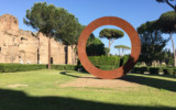Anello, 1997-2009, corten steel, Ø600x40 cm Mauro Staccioli, Anello 1997-2009, Terme di Caracalla 2018, foto 10